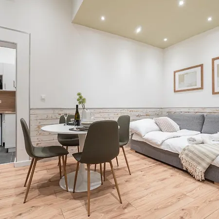 A30 - Akacfa Urban Nest - Location By Bqa דירה *