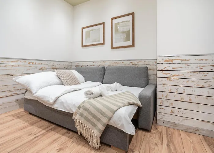 A30 - Akacfa Urban Nest - Location By Bqa